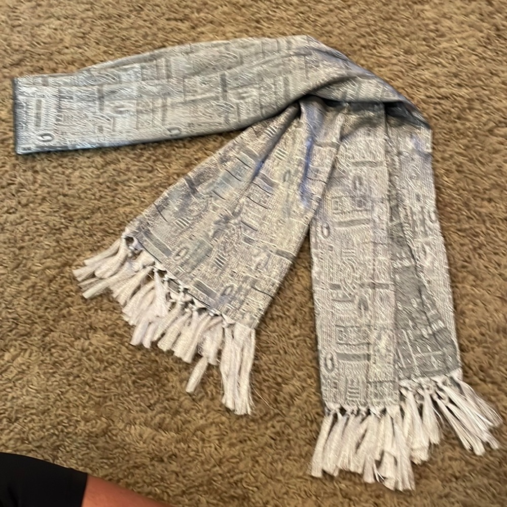 Thai silk scarf/table runner.